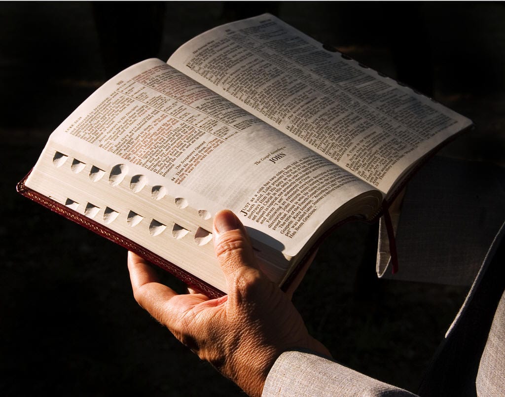O versículo da Bíblia preferido pelos evangélicos latinos em 2023. Quem adivinha?