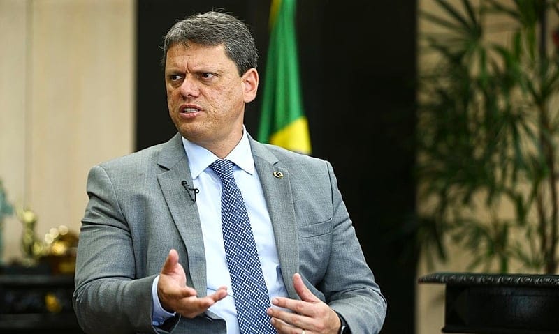 Tarcísio coloca um evangélico como relator do PL do Orçamento de 2025