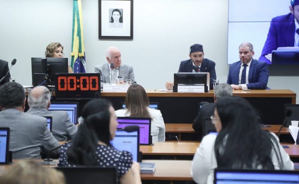 Debate sobre PEC de benefícios fiscais a instituições religiosas levanta questões sobre laicidade e equidade fiscal